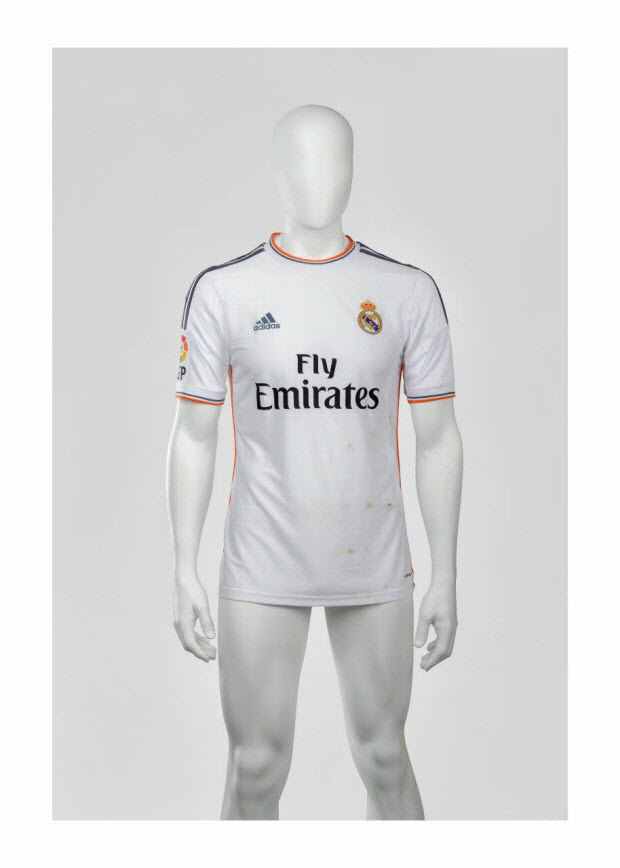 maillot de sport - Maillot porté par Cristiano Ronaldo avec le Real Madrid lors de la saison 2013/2014 de la Liga espagnole